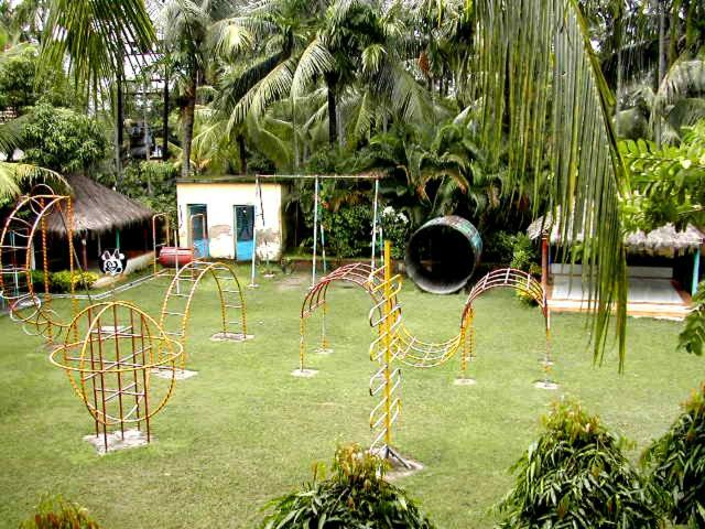 Palm Village Resort Calcutta Exteriör bild