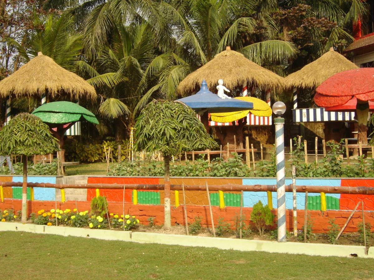 Palm Village Resort Calcutta Exteriör bild