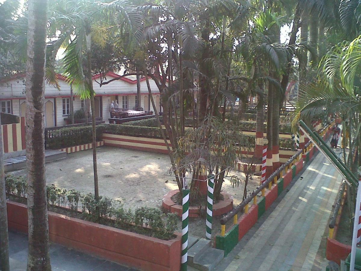 Palm Village Resort Calcutta Exteriör bild